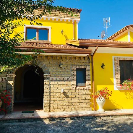 Villa "Casa Al Chiazzullo" Mirabella Eclano Exterior foto