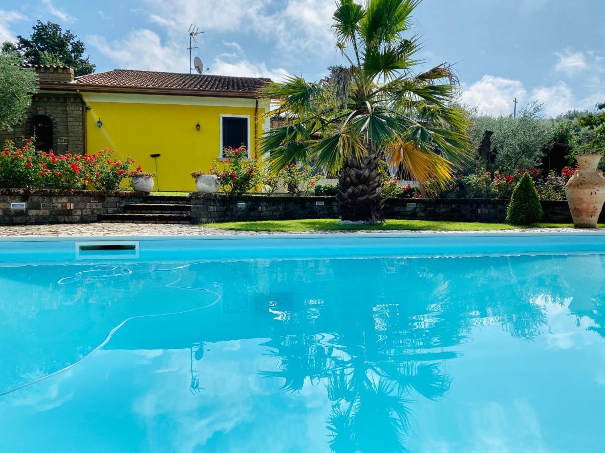 Villa "Casa Al Chiazzullo" Mirabella Eclano Exterior foto